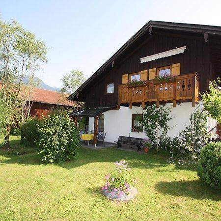 Apartamento Bachbauernhof Bayerisch Gmain Exterior foto